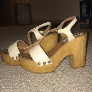 Steve Madden Wooden Platform Sandals